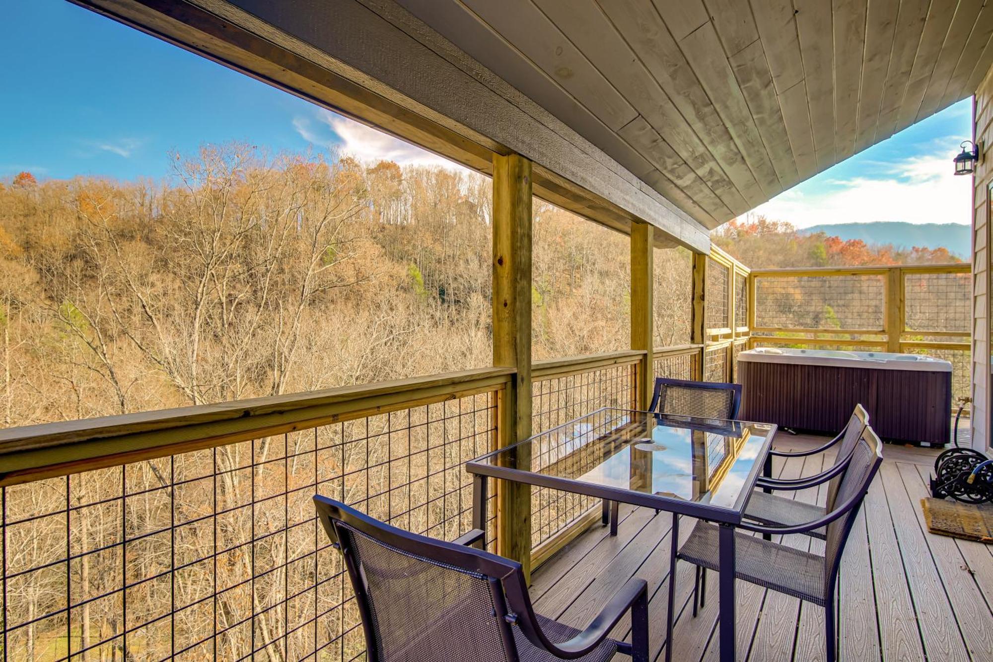 Gatlinburg Cabin With Game Room, Hot Tub And Mtn Views Exterior foto